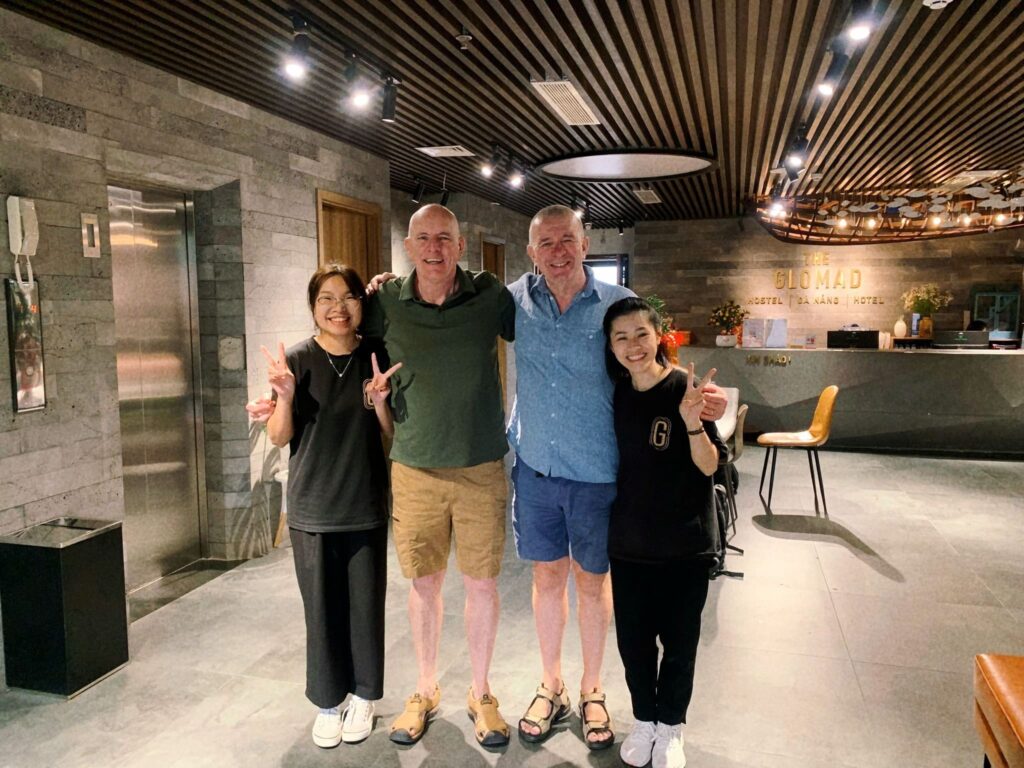 khách hàng phần mềm quản lý khách sạn OnePMS