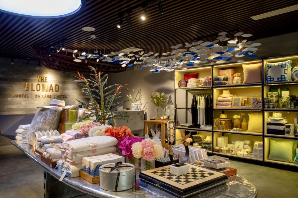 khách hàng phần mềm quản lý khách sạn OnePMS