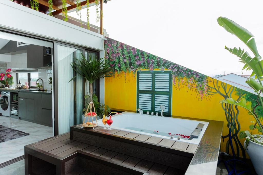 Khách hàng phần mềm quản lý khách sạn OnePMS