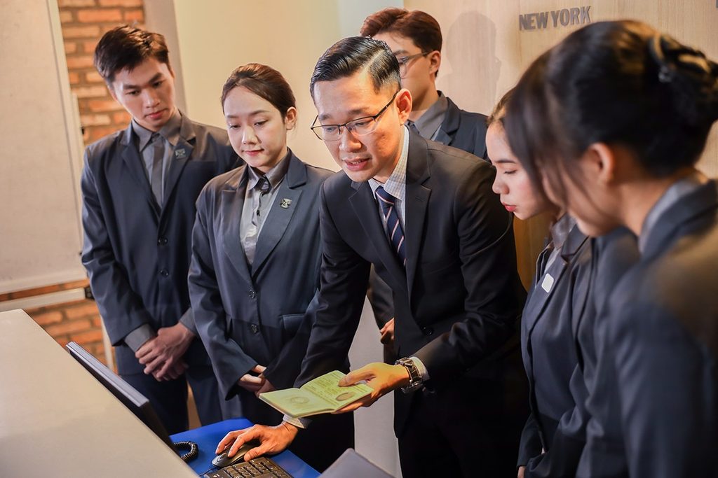 quản lý khách sạn vận hành khách sạn